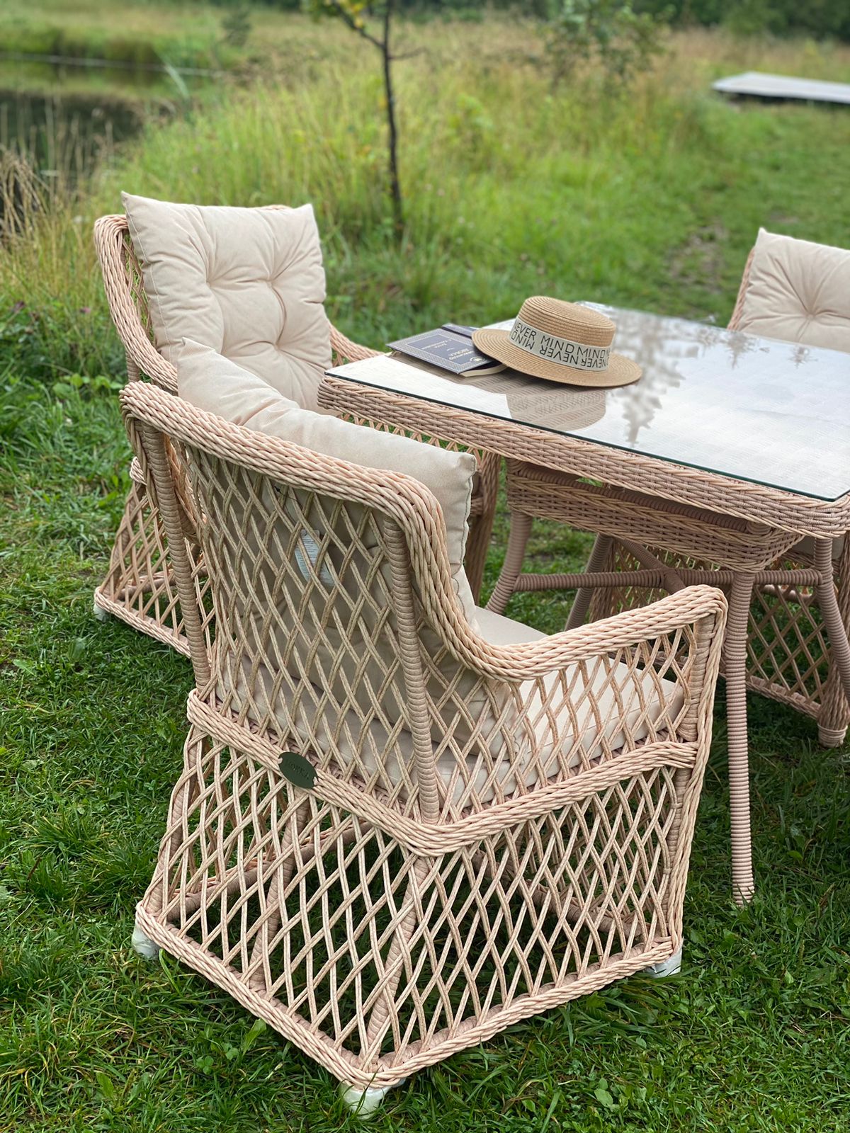Садовый комплект плетеной мебели  Mokka VILLA ROSA из искусственного ротанга для беседки и террасыдля 4-рых