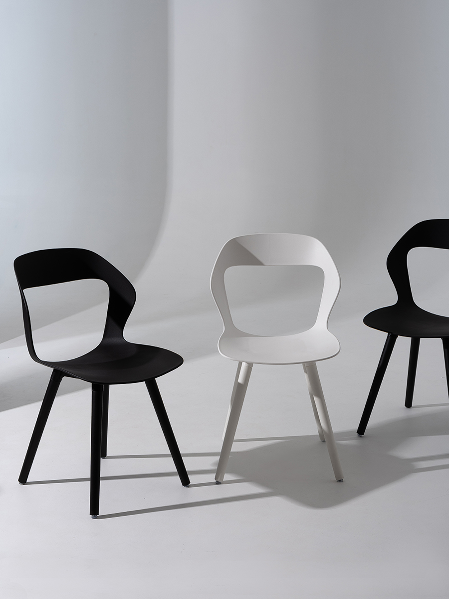 Садовый стул Sover пластиковый